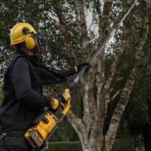 DCMPS635N-XJ 3.5m Pole Saw 3